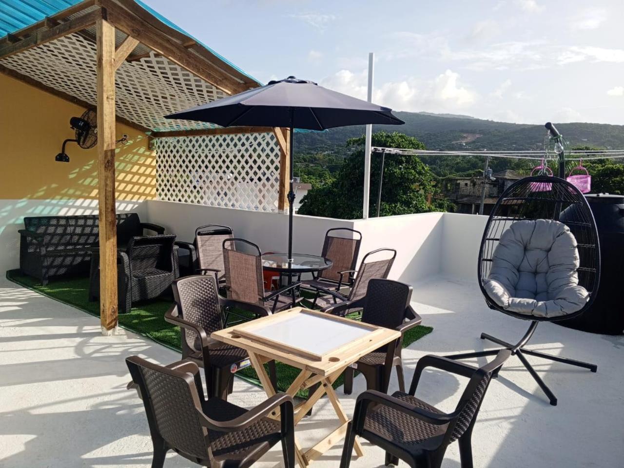 Casita Linda Larimar - 2Br Apartment With Rooftop, Bay Views, Fast Wifi, Near Beach In Barahona Exterior photo